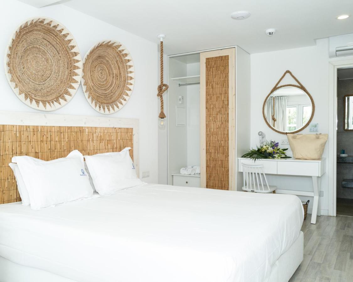 Blue Harbour Boutique Aparthotel ไอยานาปา ภายนอก รูปภาพ